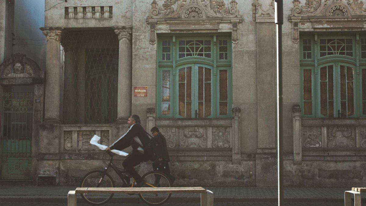 Visual zum Abschnitt: Warum digitale Produkte klare Standards und Lieferketten brauchen