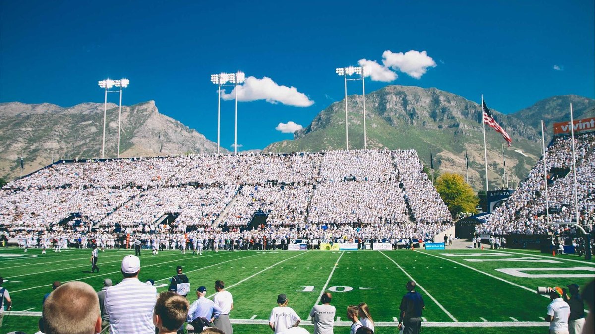 Visual zum Abschnitt: FAQ: Häufige Fragen zu Finanztools im DACH-Raum